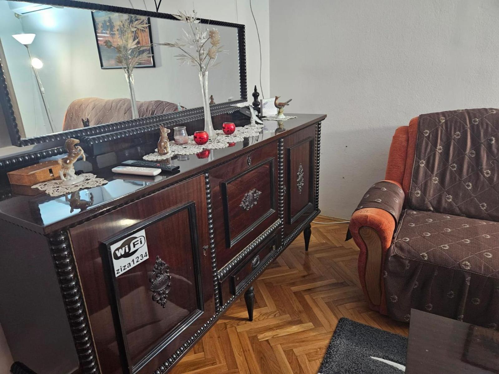 Apartmani, Sobe Ziza Bezdan المظهر الخارجي الصورة