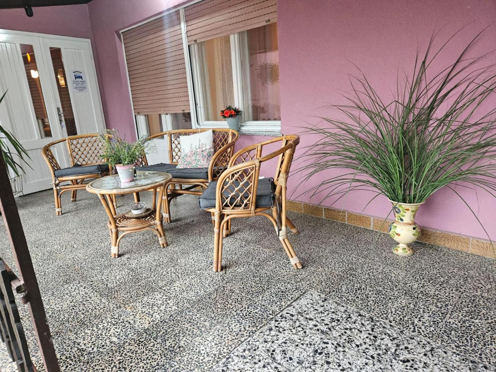 Apartmani, Sobe Ziza Bezdan المظهر الخارجي الصورة